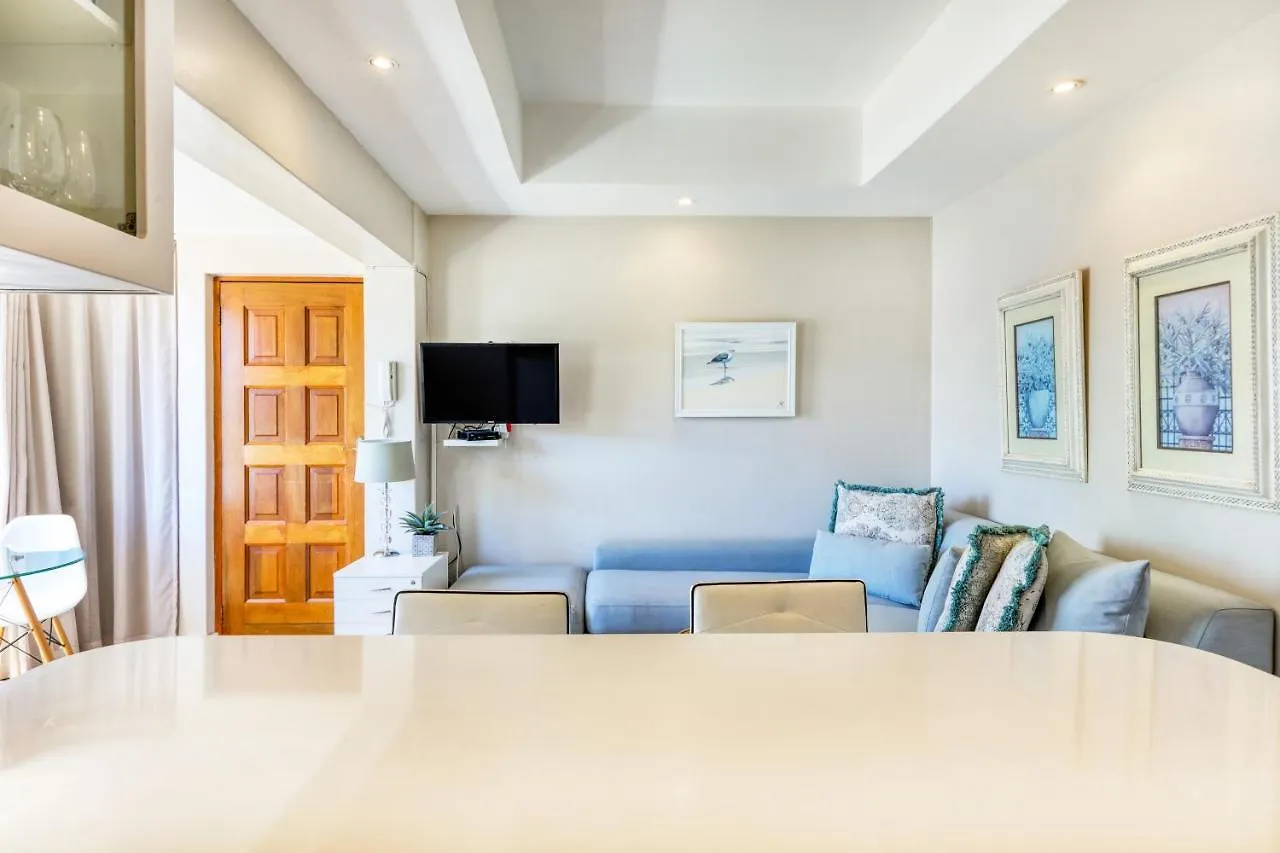 Palm Beach Apartment - 100M From Camps Bay Beach Cape Town 0*,